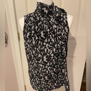 Women’s sophisticated silky feel Sleeveless Halter with tie neck, size Small